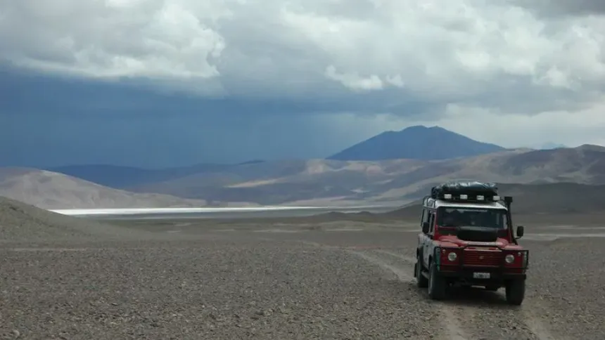 expediciòn-volcan-Pissis-valle-seismiles-Catamarca-montañismo-andes.jpg