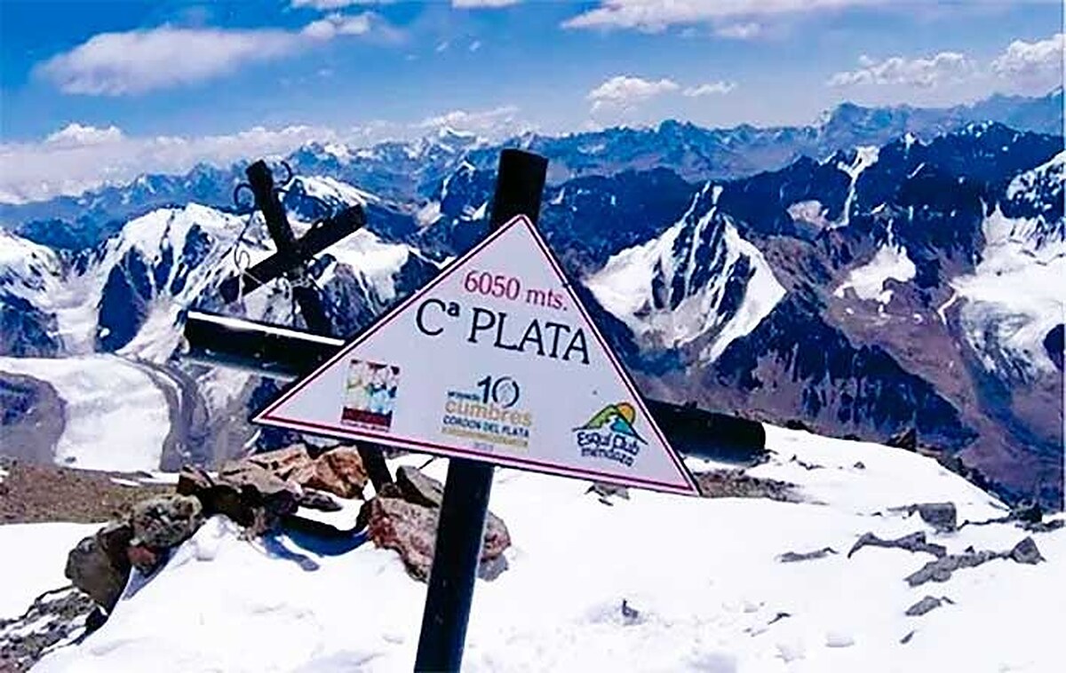 cima-cerro-plata-6050-cartel